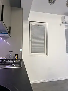 KirstieVegas webcam show