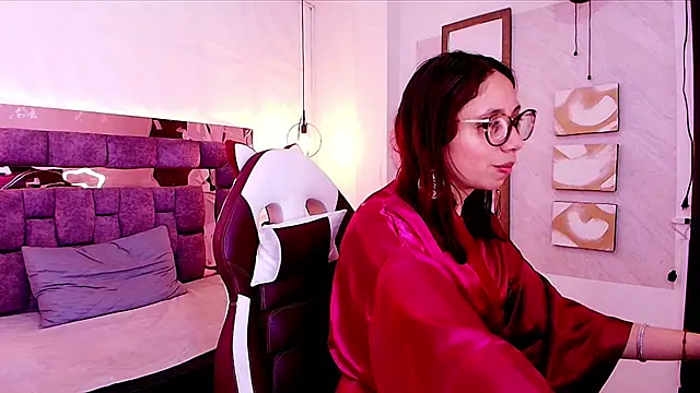 stephaniesun_ Adlı Modelin Canlı XXX Sohbeti