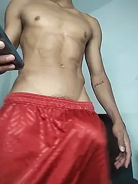 Demiansteven2 Adlı Modelin Canlı XXX Sohbeti
