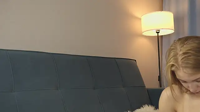 Chat XXX en directo de AliceLebel