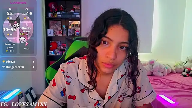 Lovelyamyy's Live XXX Chat