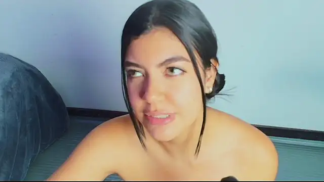 jennifer_Scot Chat XXX in diretta