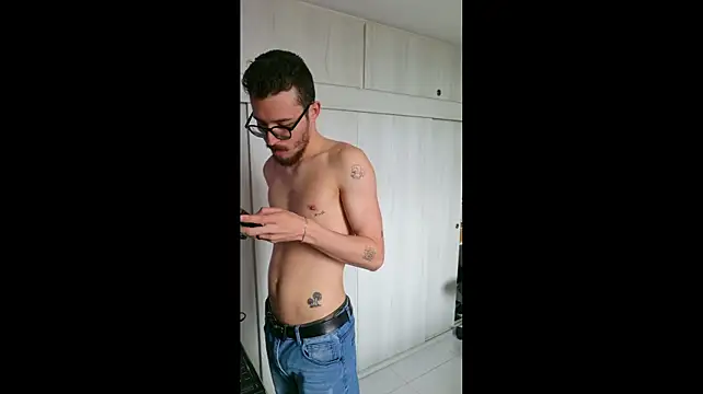 J-Moo Шоу с уебкамера
