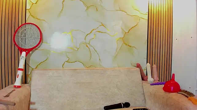 hillary_bigbutt's Live XXX Chat