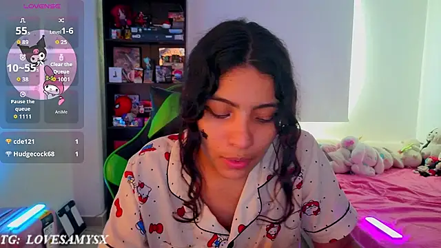 Chat XXX en directo de Lovelyamyy