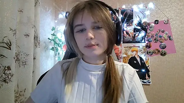 MilaTyan's Live XXX Chat