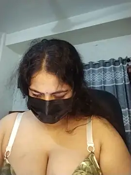 nosrat014 Live XXX Chat