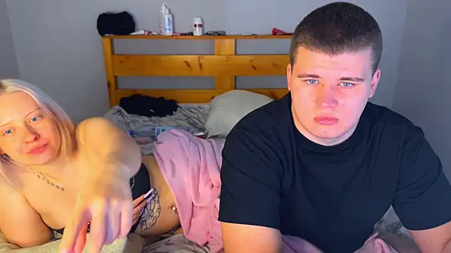 XXX chat uživo modela angellliss