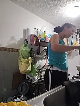 BasmaHernandez's Live XXX Chat