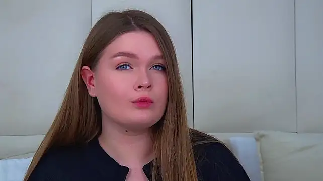 CrystalLyons Chat XXX in diretta