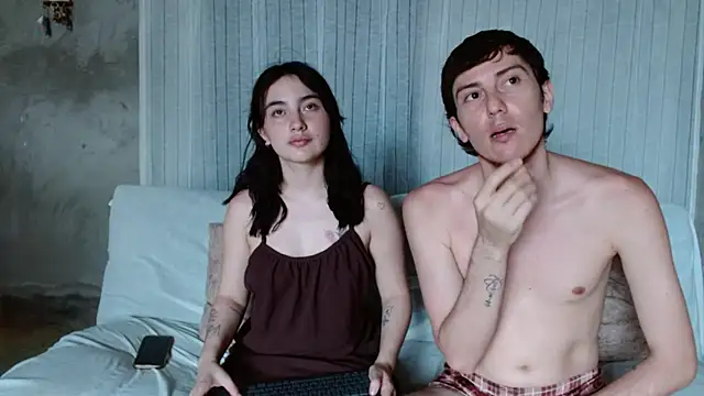 Damian_n_Maya's Live XXX Chat