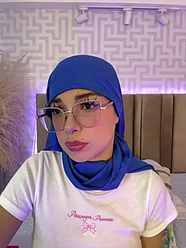 naishaa_ webcam show