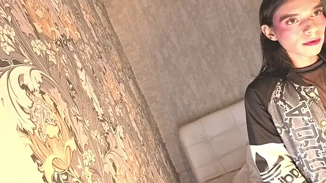 הופעת וובקאם של mistress_lilacorleone