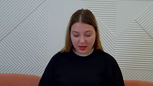 TinnaBurton Live XXX-Chat