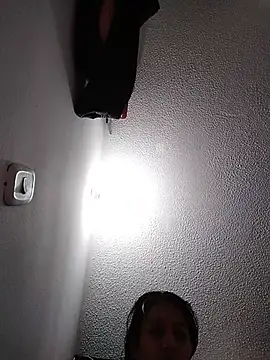 Chat XXX en directo de Tiphanydirty3