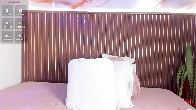 mia_pineda Live XXX-Chat