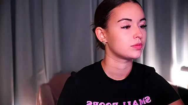 Chat +18 de Fawnette ao vivo
