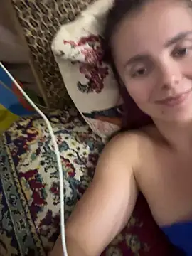 AlisaKissss Chat XXX in diretta