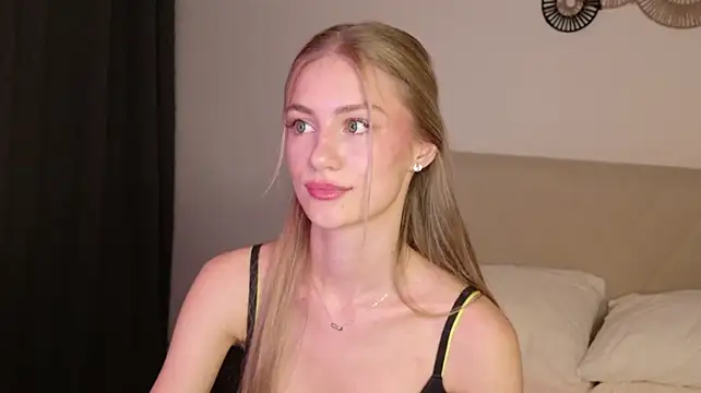 GabriellaOlsen's Live XXX Chat