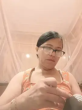 Chat XXX Live Chilly-wet