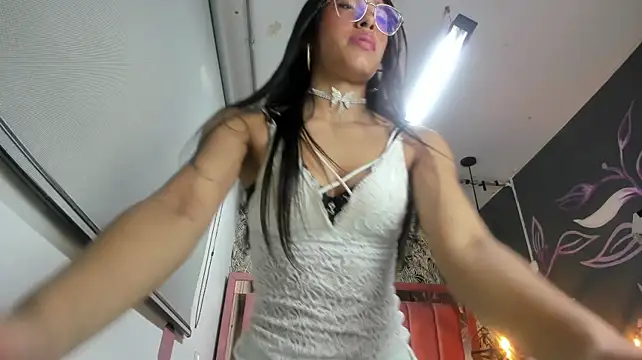 Gia_Evans__'s Live XXX Chat