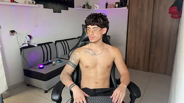 Kisan_Smith's Live XXX Chat