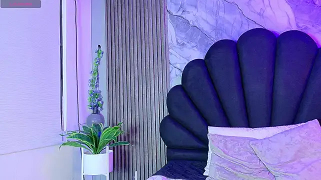 vicky_lopez Chat XXX in diretta