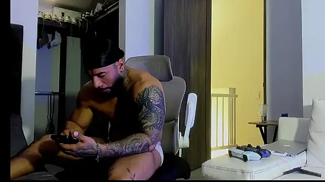 Andrew_Johnnson's Live XXX Chat