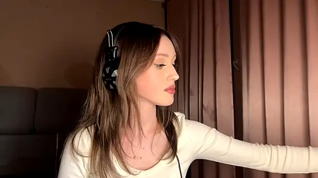 دردشة ShannanWohlers الجنسية المباشرة