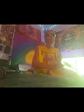Undercover_Pornstar Шоу с уебкамера