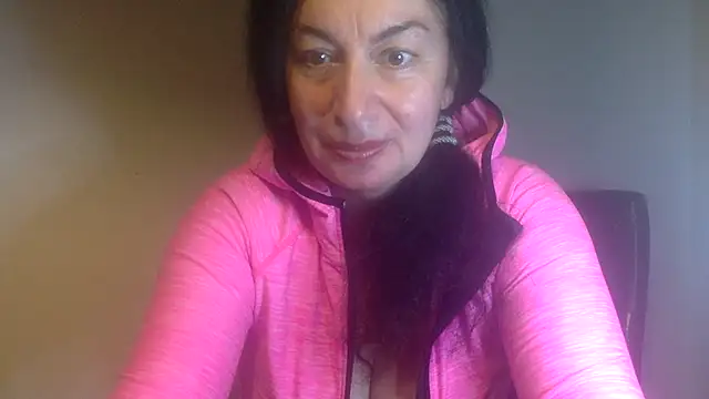 Lizzaa80 现场XXX聊天