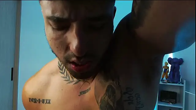 Chat XXX ao vivo de Jacobb_Phoenix
