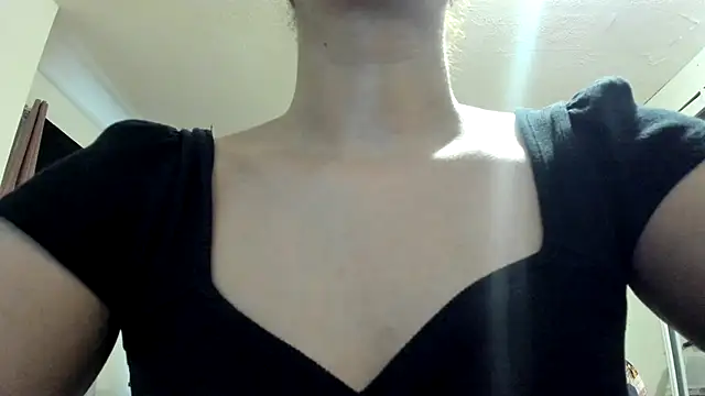karlatiburcio's Webcam Show