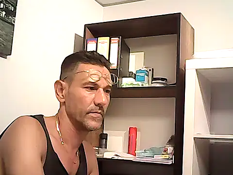 Онлайн чат XXX mastercharisma35