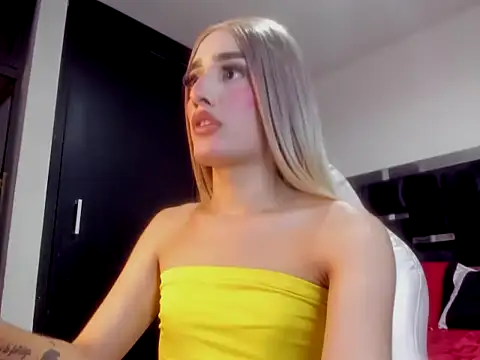 Вебкам-шоу Miranda_bigcock3
