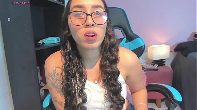 Chat +18 de _maria_foxx_ ao vivo