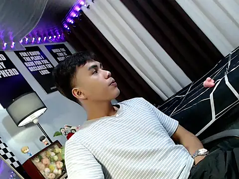 urhot_chany Pertunjukan Webcam