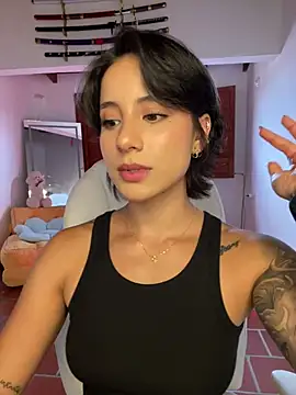 Chatroom XXX en direct de Ale_Lewis