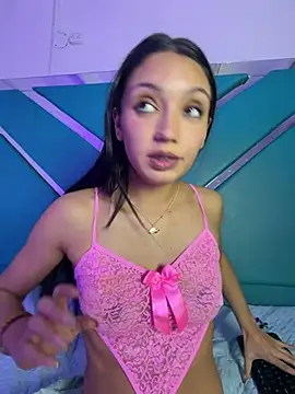 Arianna_Toro_'s Live XXX Chat