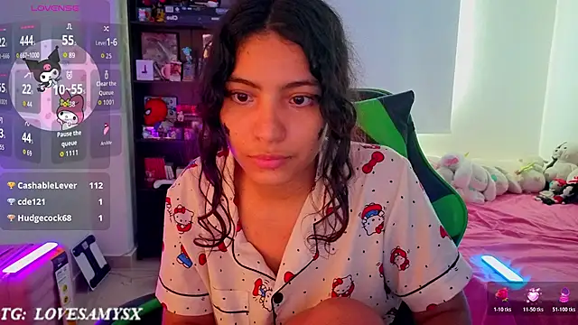 Chat +18 de Lovelyamyy ao vivo