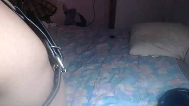SissyEllaSlut23's Webcam Show