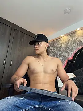 Chat XXX Live DilanMiller_