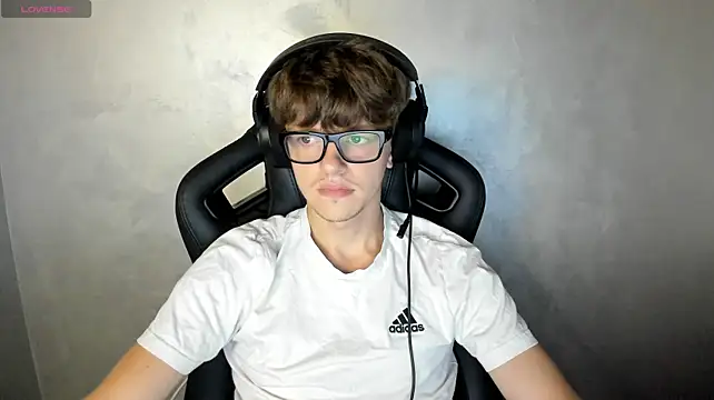 Webkamerová show bonekoambalabu