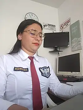 Queen_linda1 Adlı Modelin Web Kamerası Şovu