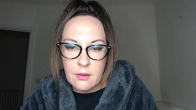 Humiliatrixxxx's Live XXX Chat