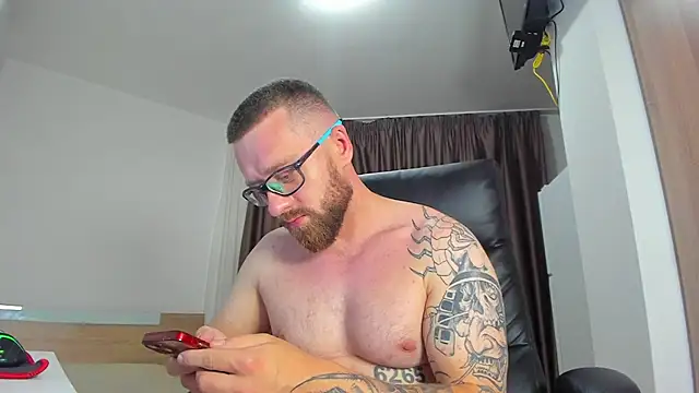 Findom_guy Live XXX-chat