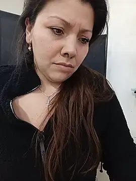 צ'אט XXX בשידור חי של SARA_21-