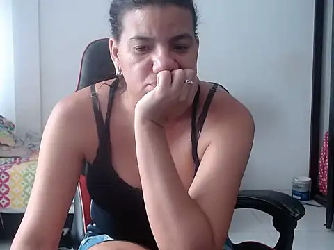 Adriana_0312 Live XXX-chat