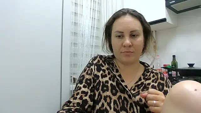 MeadowEyes live XXX chat