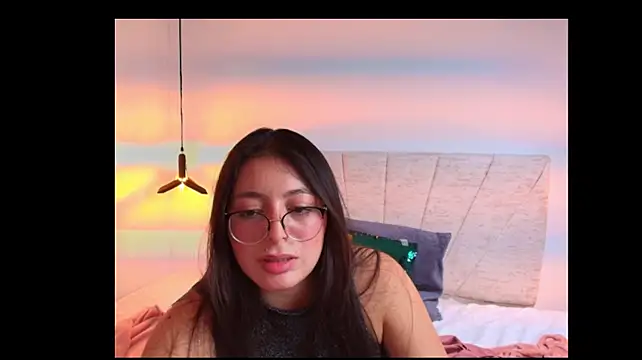 Chat XXX en directo de MiaWils_